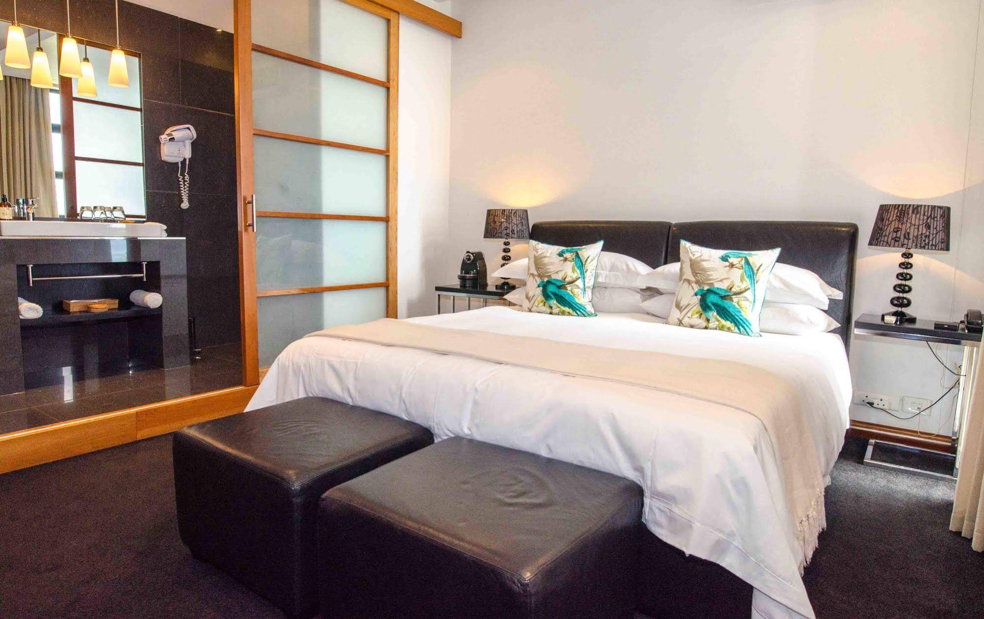 52 De Wet - Private Hotel