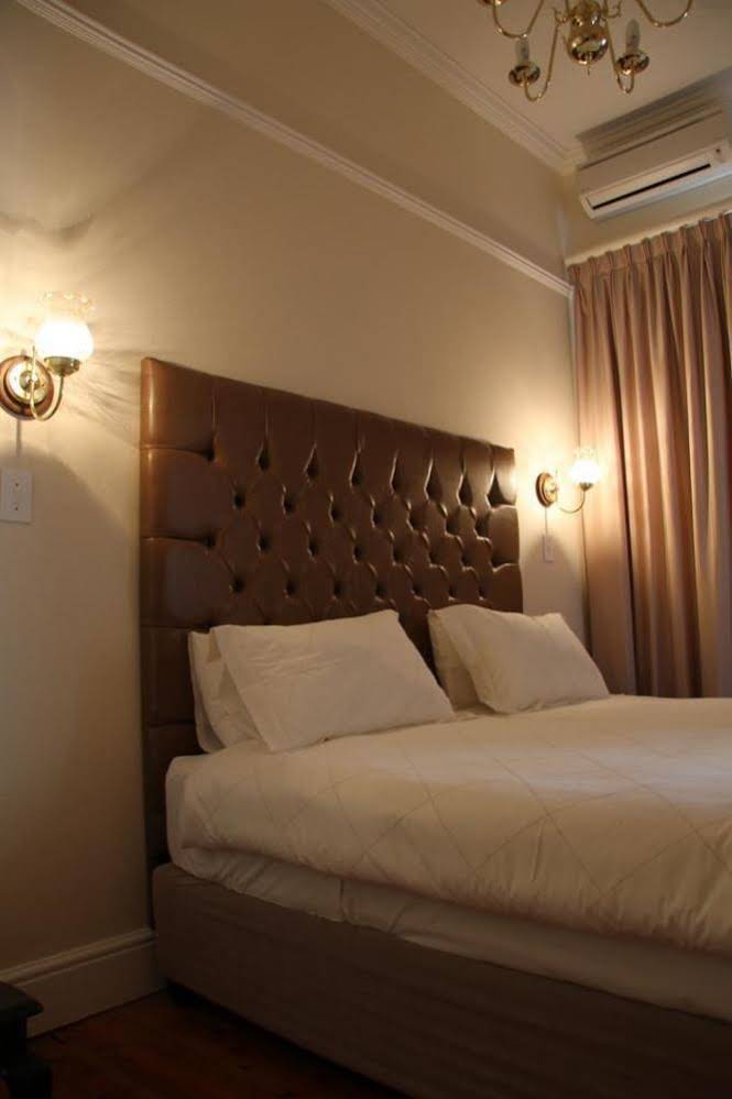 5 Camp Street Guesthouse & Self-catering