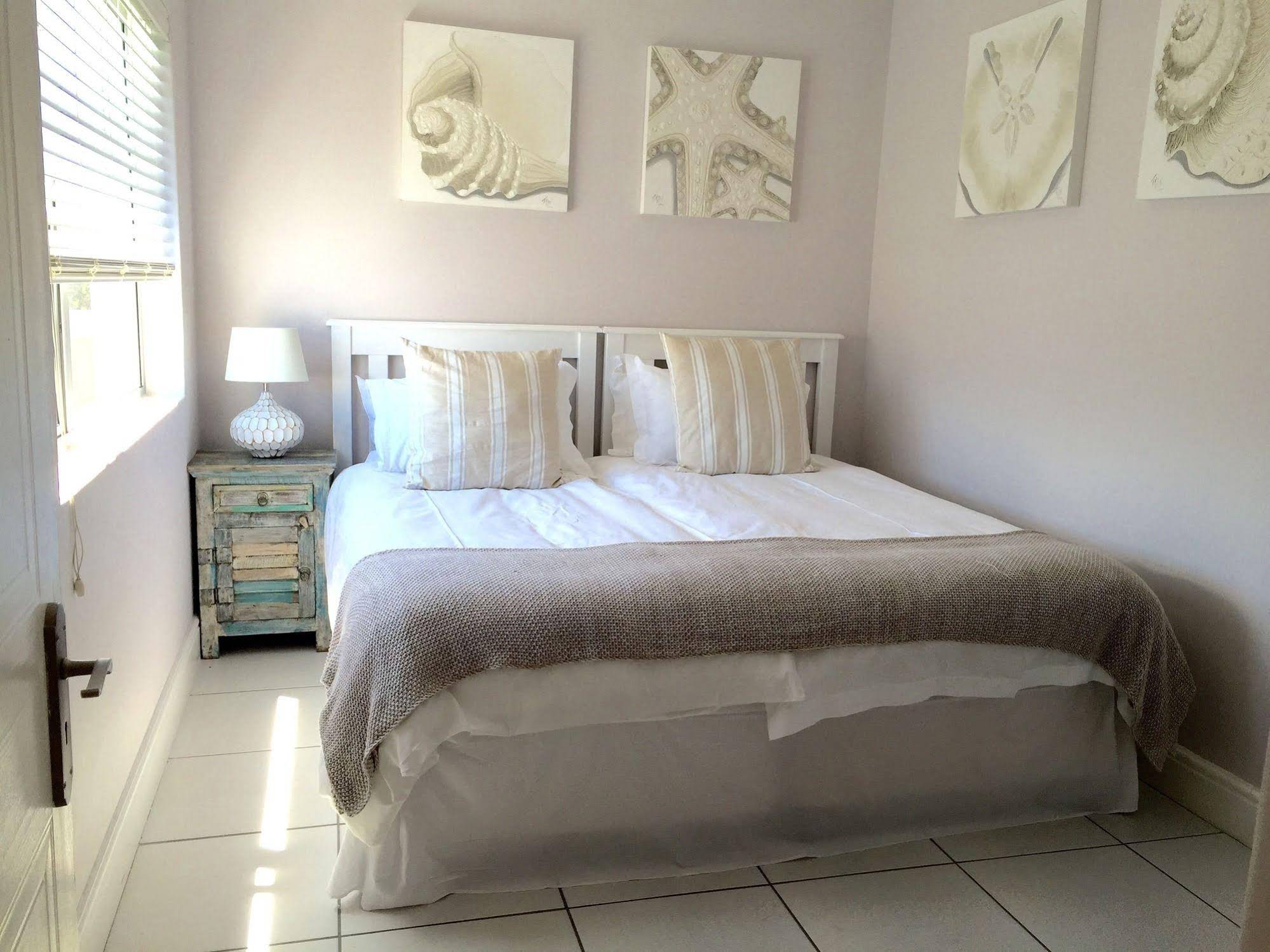 5 Options - Guest House