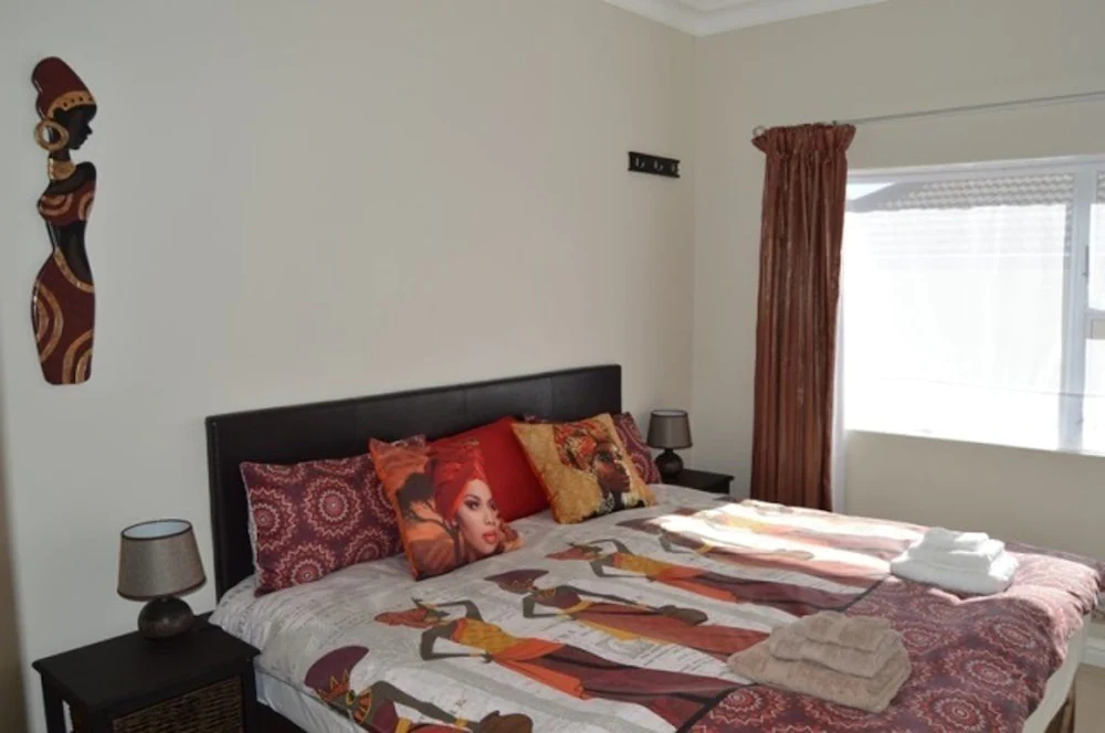 African Palm Cottage