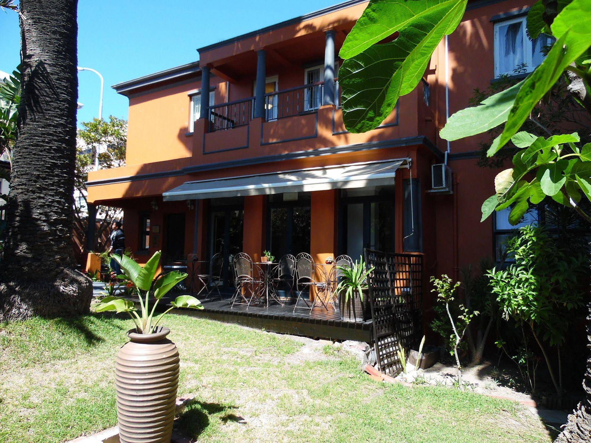 Albatross Guest House
