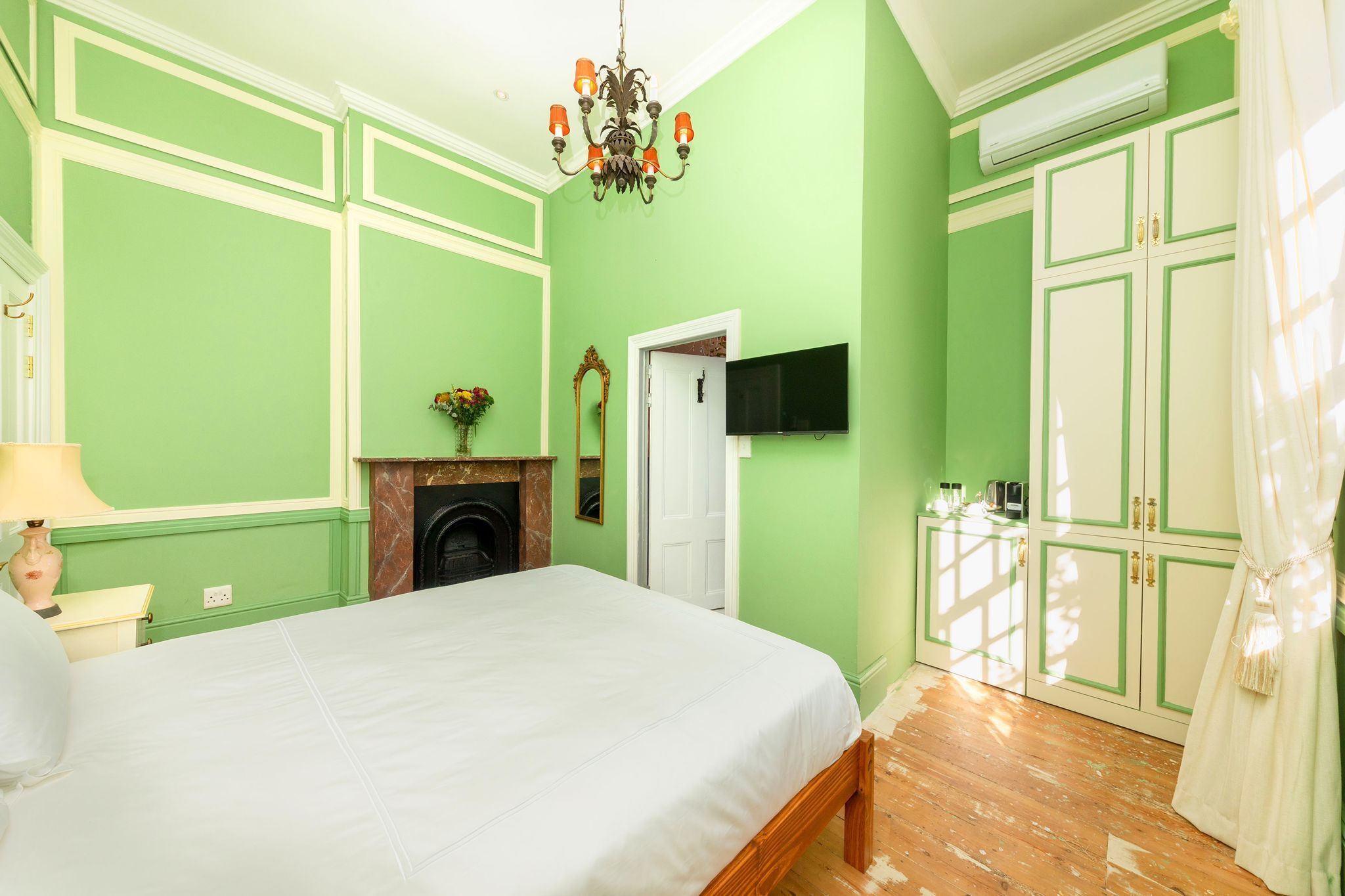 Amina Boutique Hotel