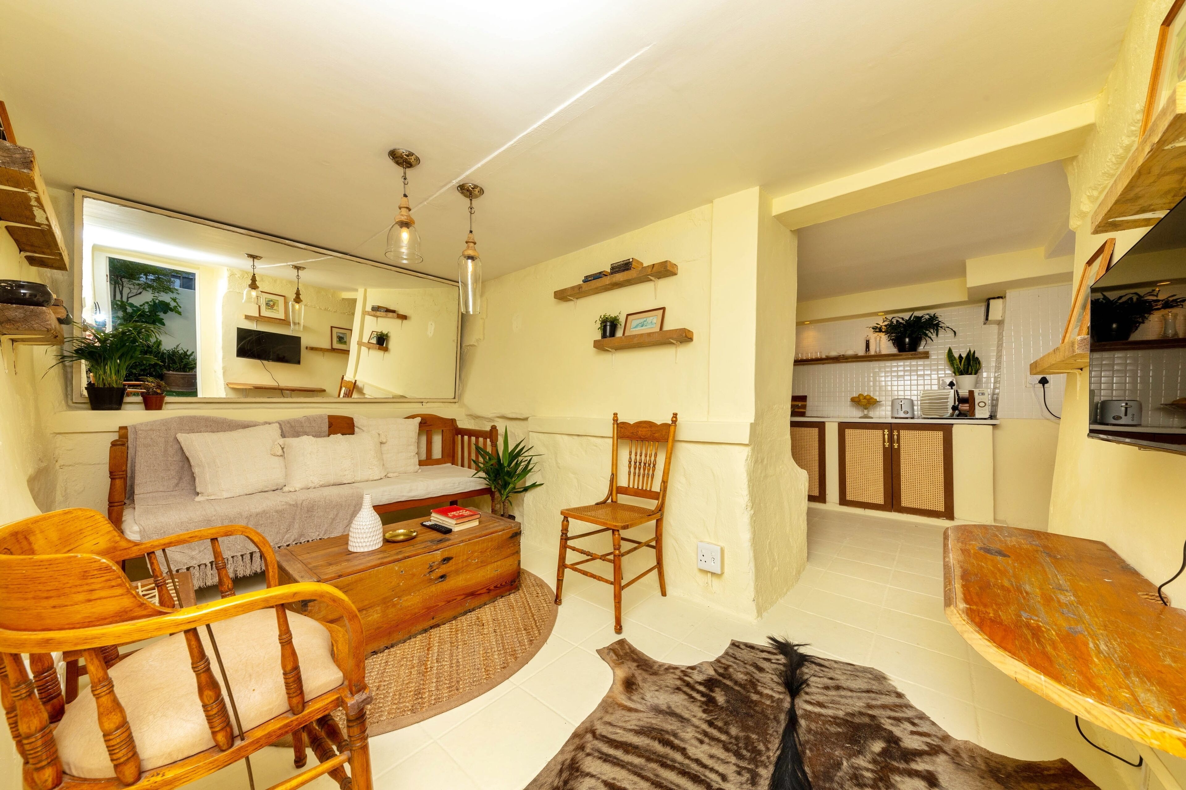 Amina Boutique Hotel
