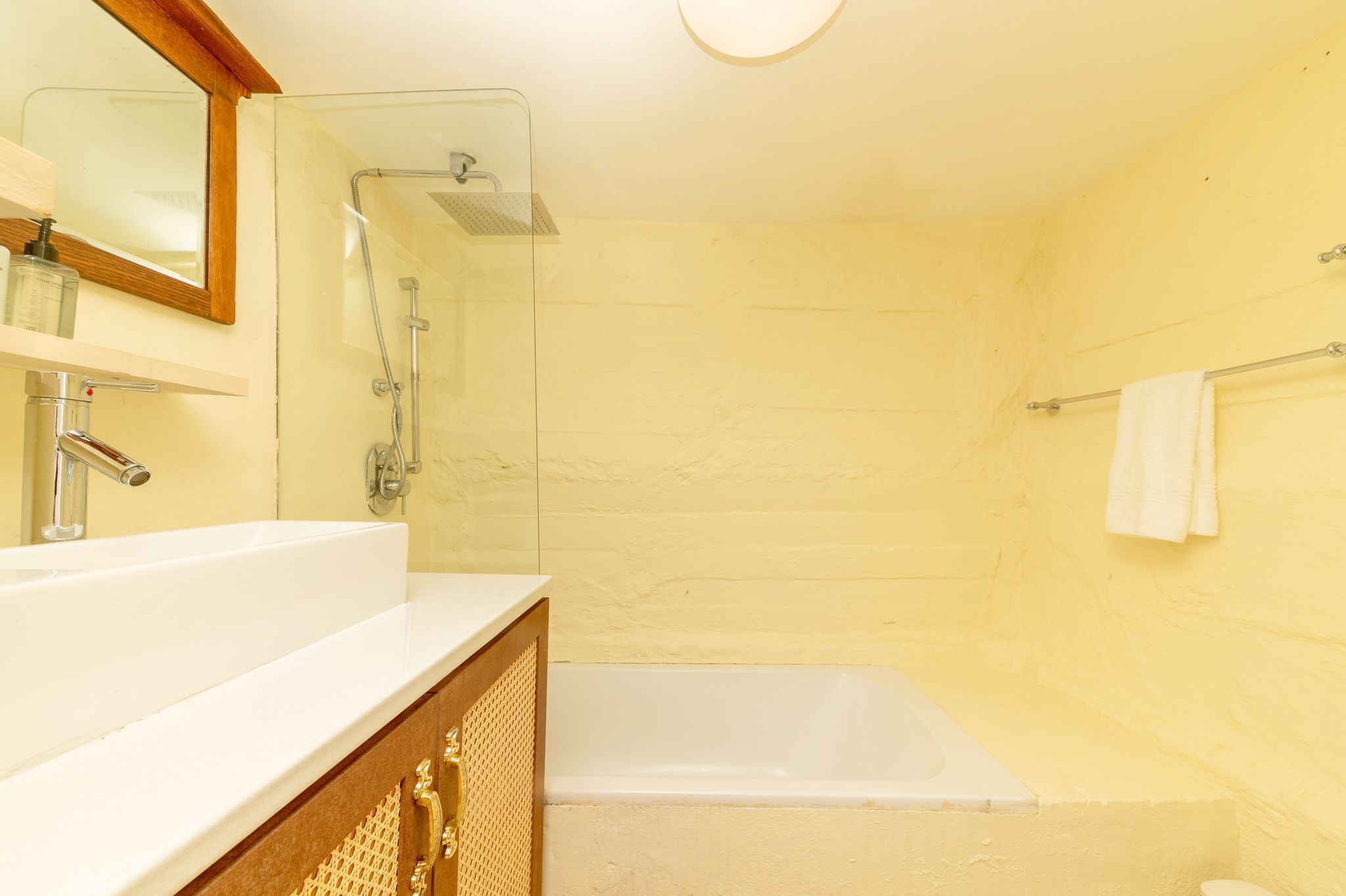 Amina Boutique Hotel