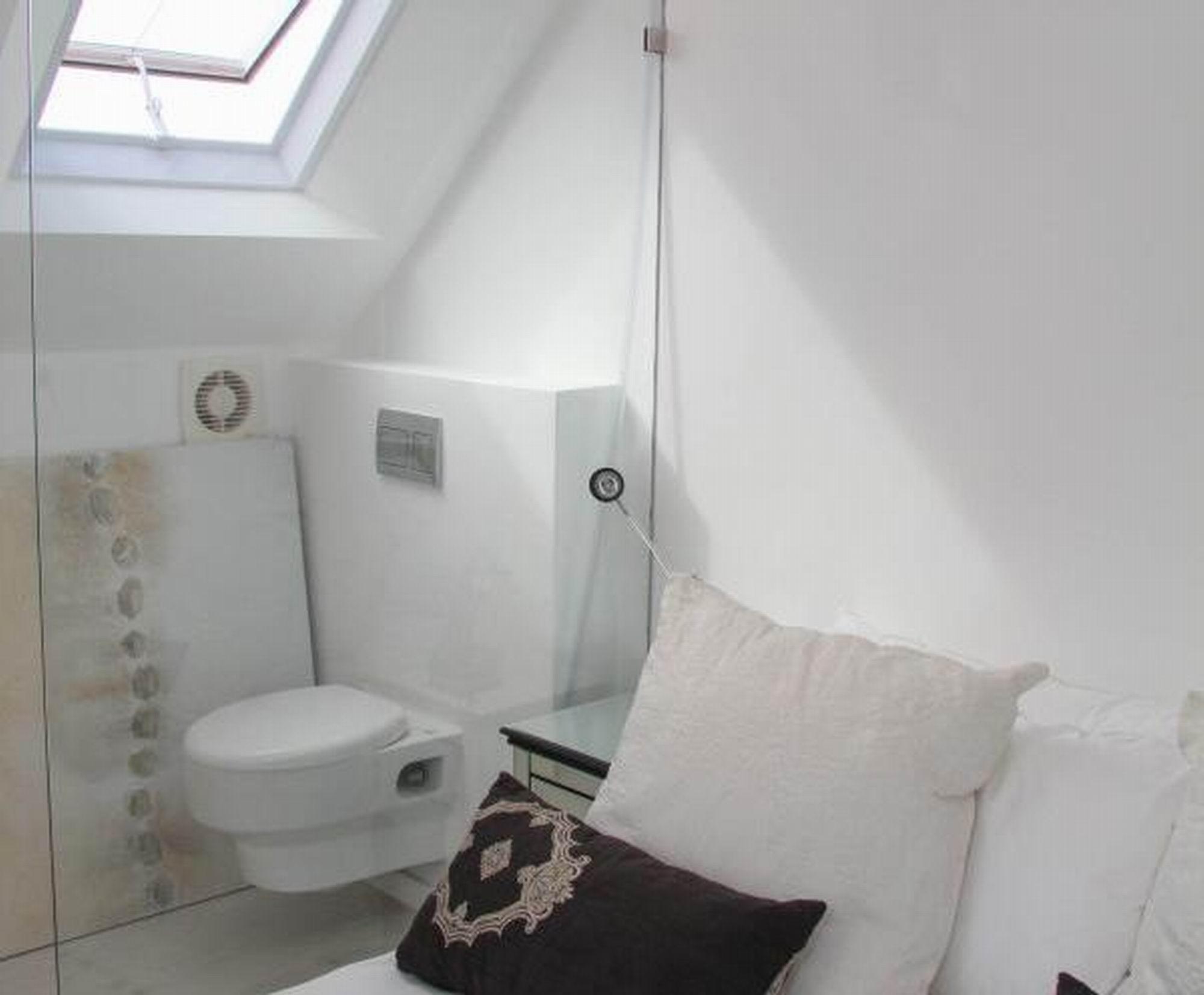 Ashby Manor Guest House