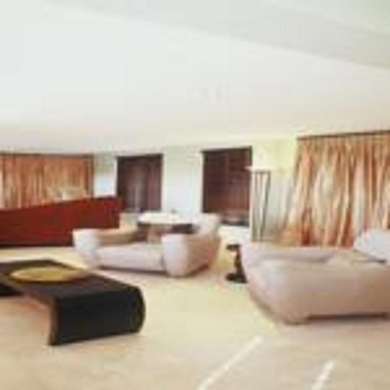 Atlantic Waves Guest House