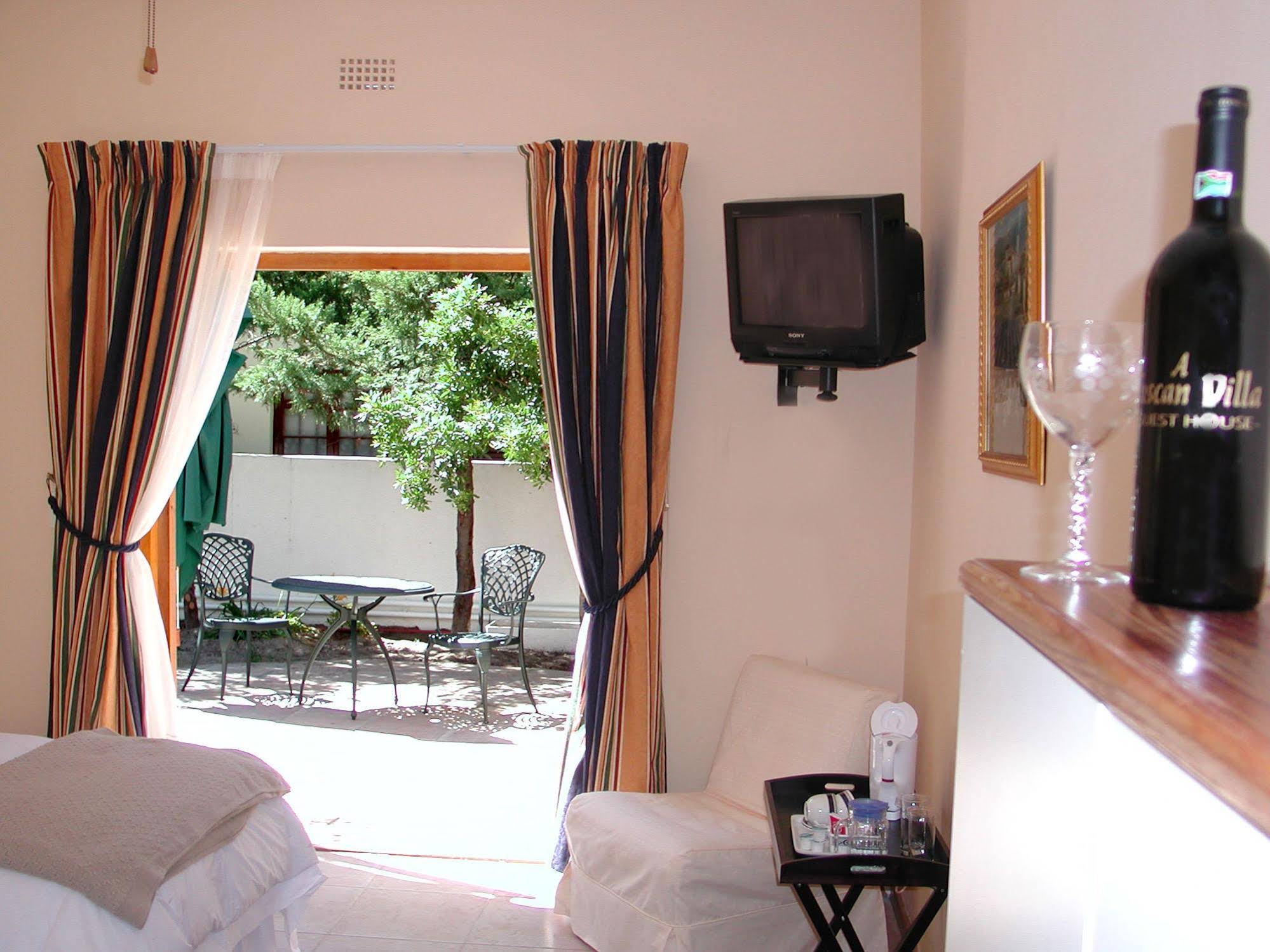 A Tuscan Villa Guest House