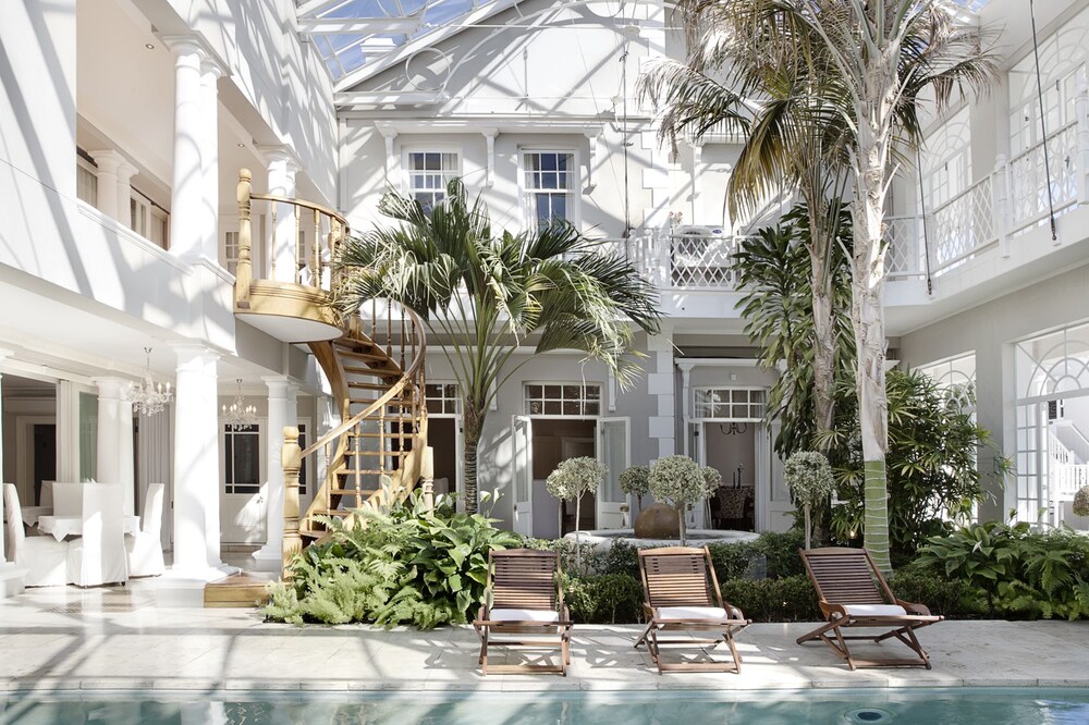 Banksia Boutique