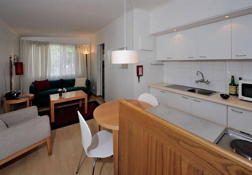 Barry Hall Luxury Apartments