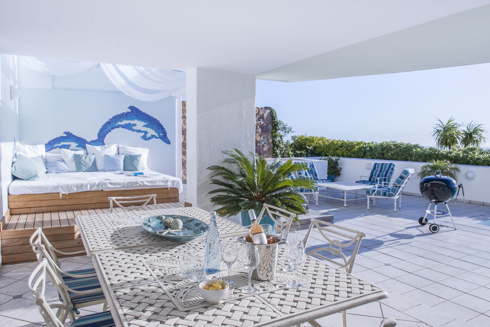 Bay Reflections Apartments