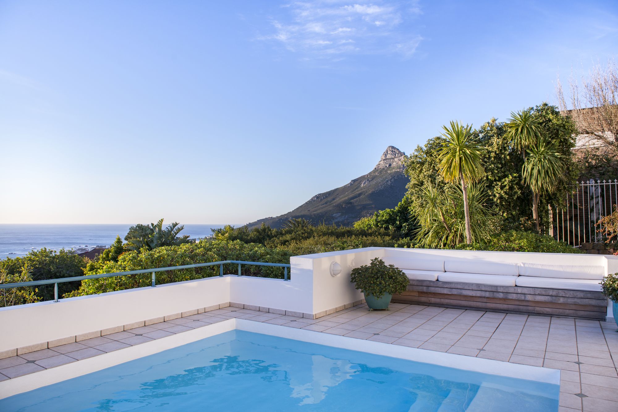 Bay Reflections Apartments