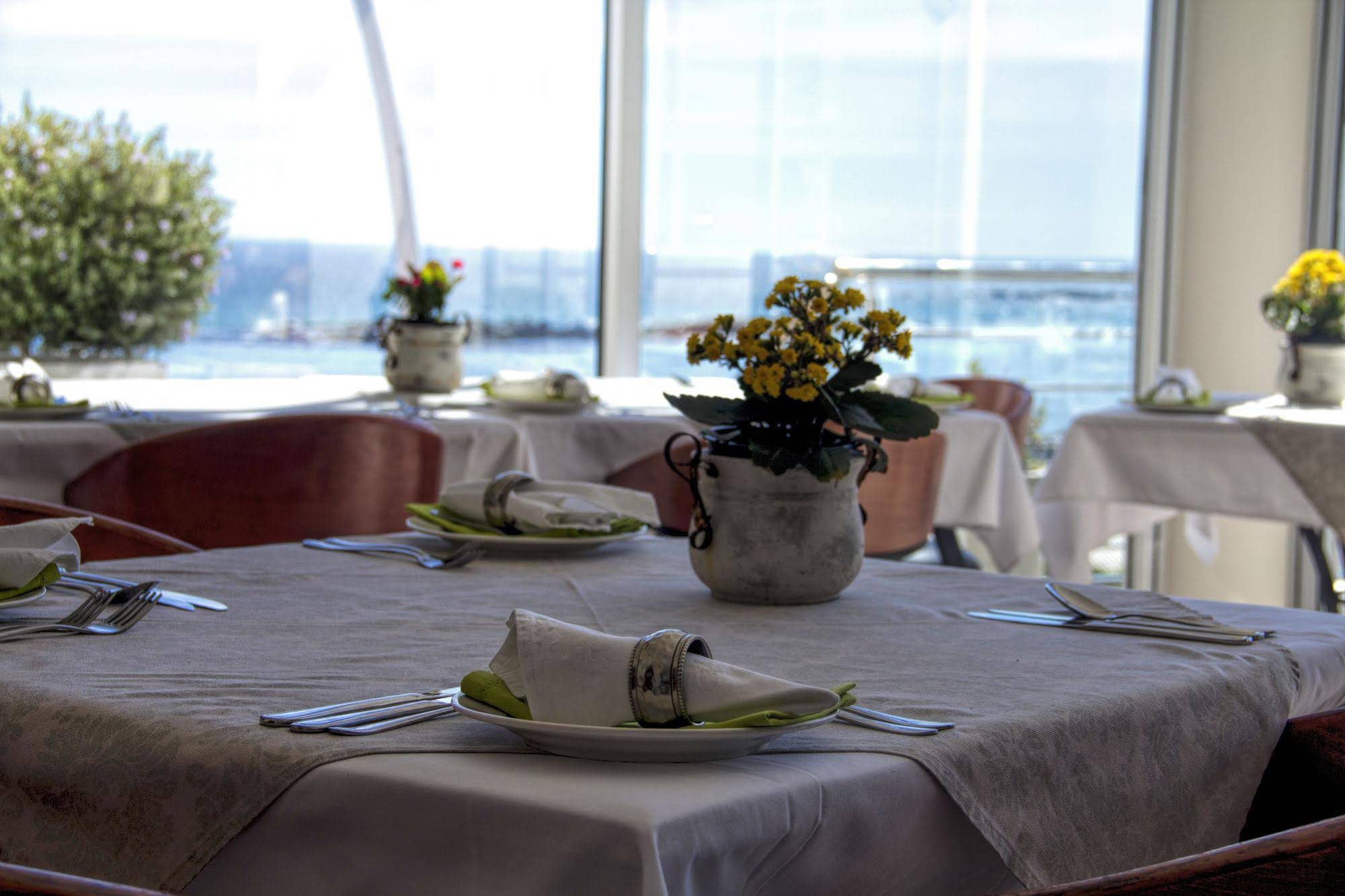 Blaauwvillage Luxury Boutique Guesthouse