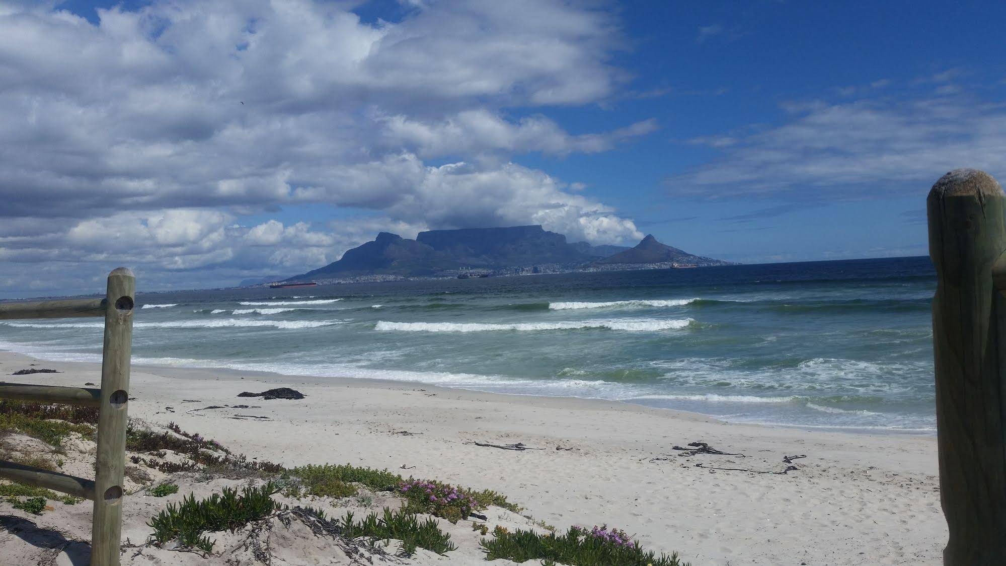 Blaauwvillage Luxury Boutique Guesthouse