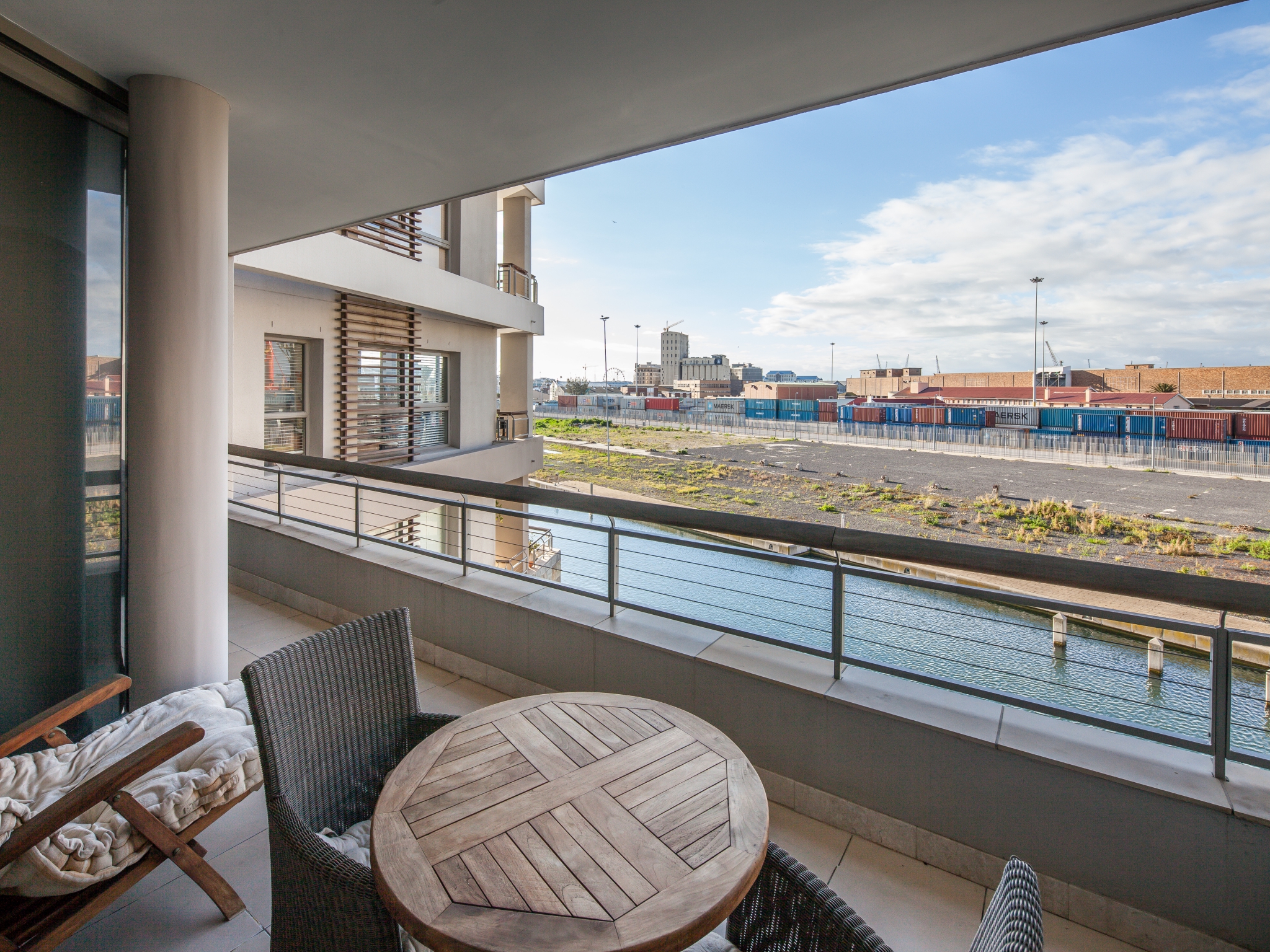 Canal Quays