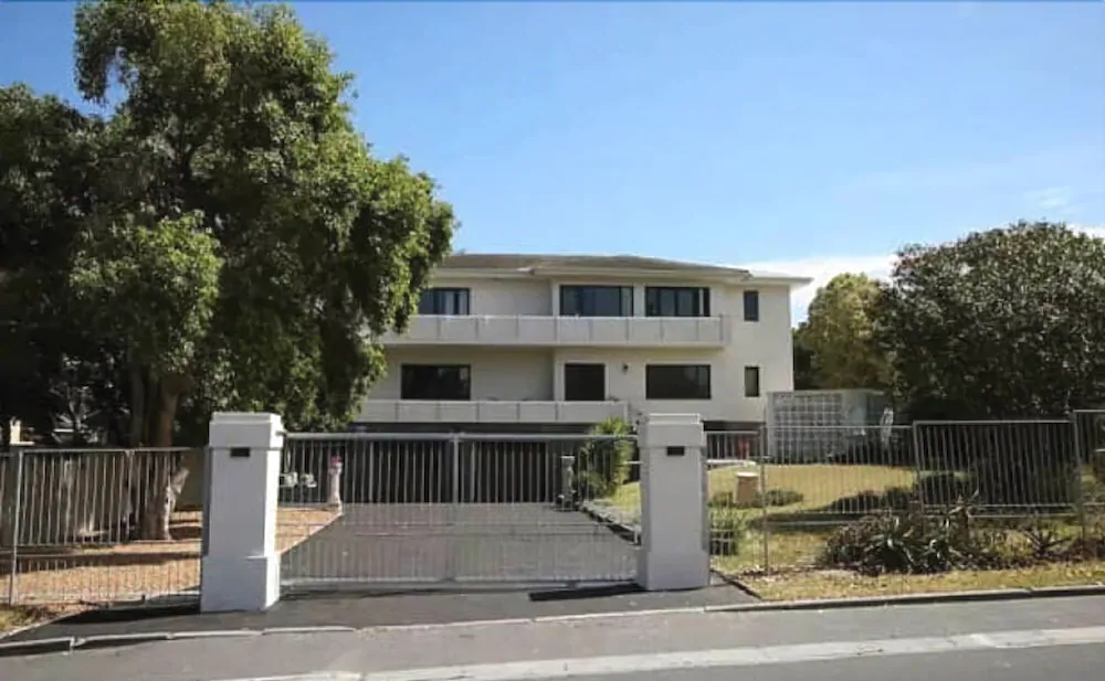 Cape Dawn Guest House