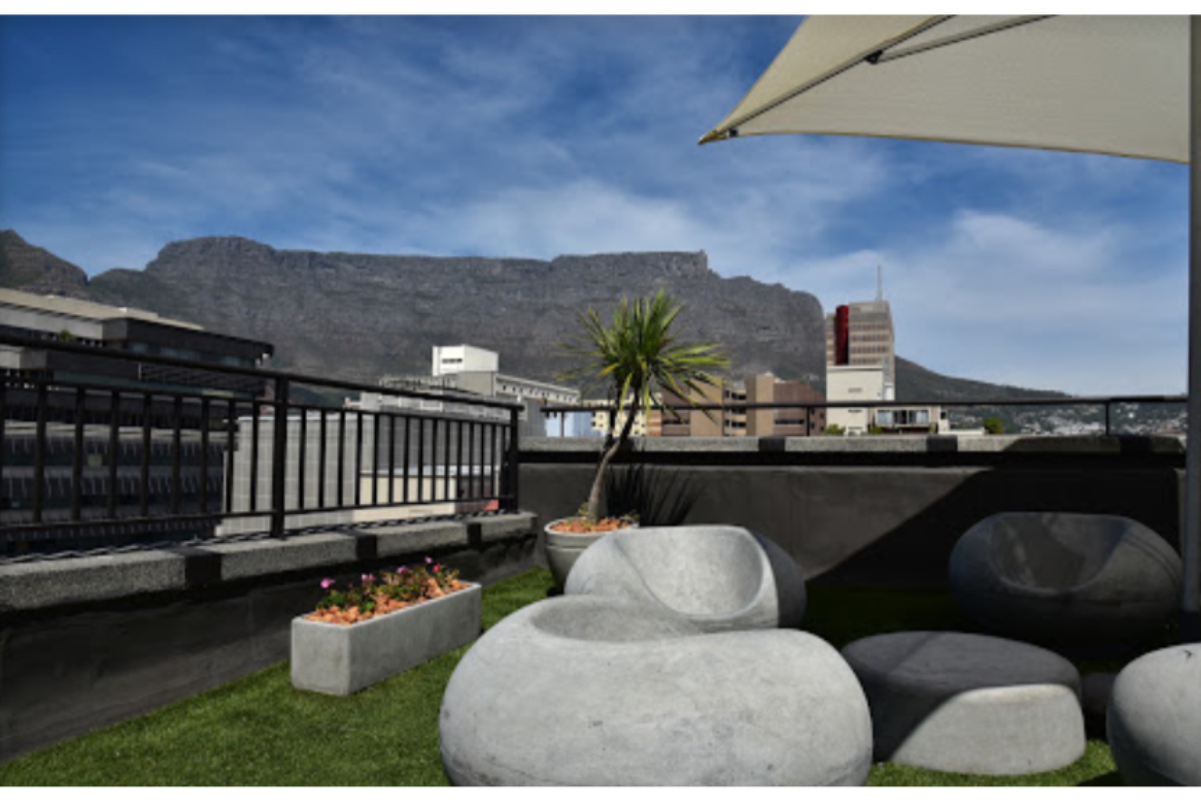 Cape Diamond Boutique Hotel