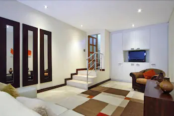 Cape Finest Guesthouse