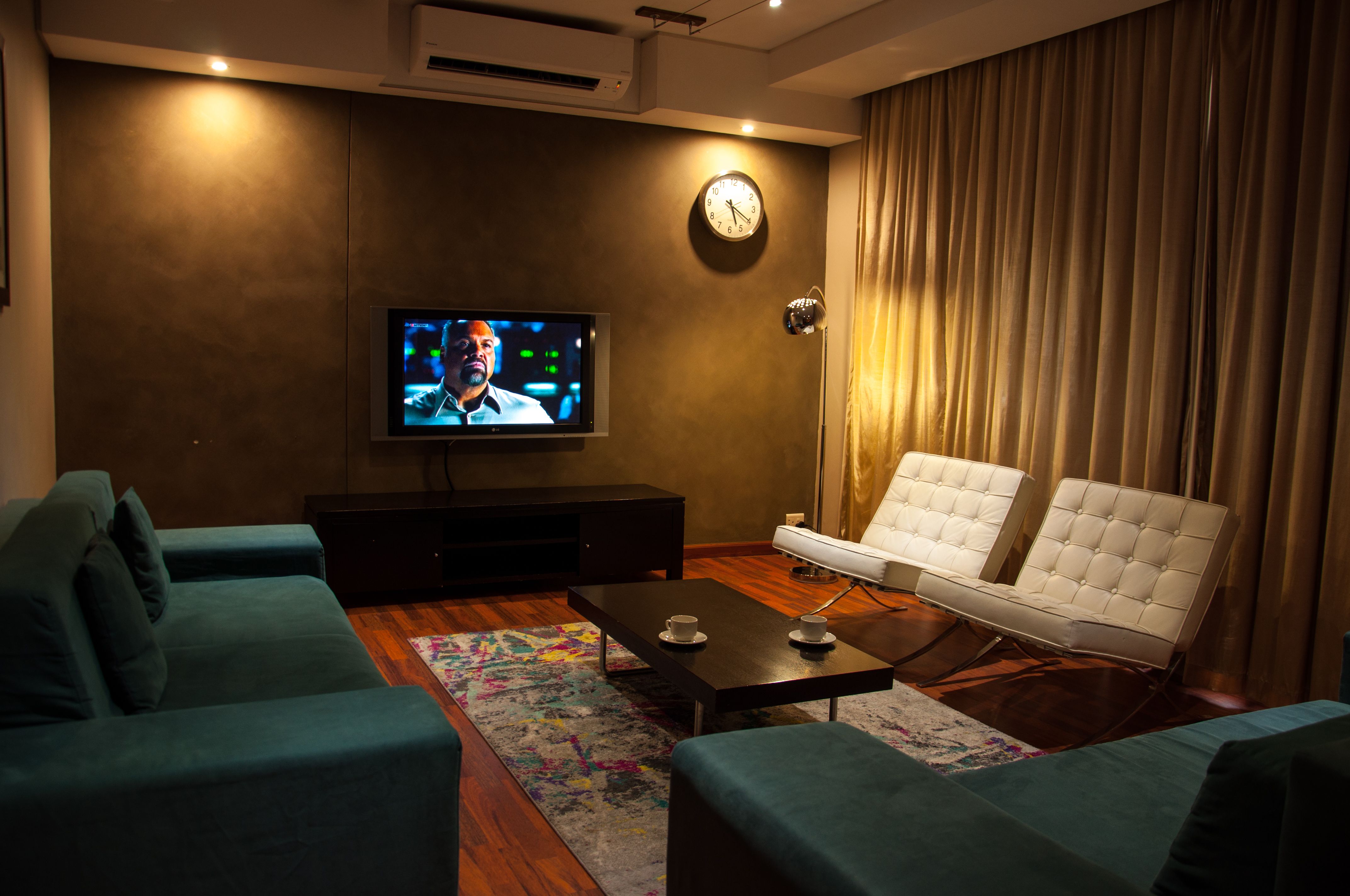 Circa Luxury Apartment Hotel