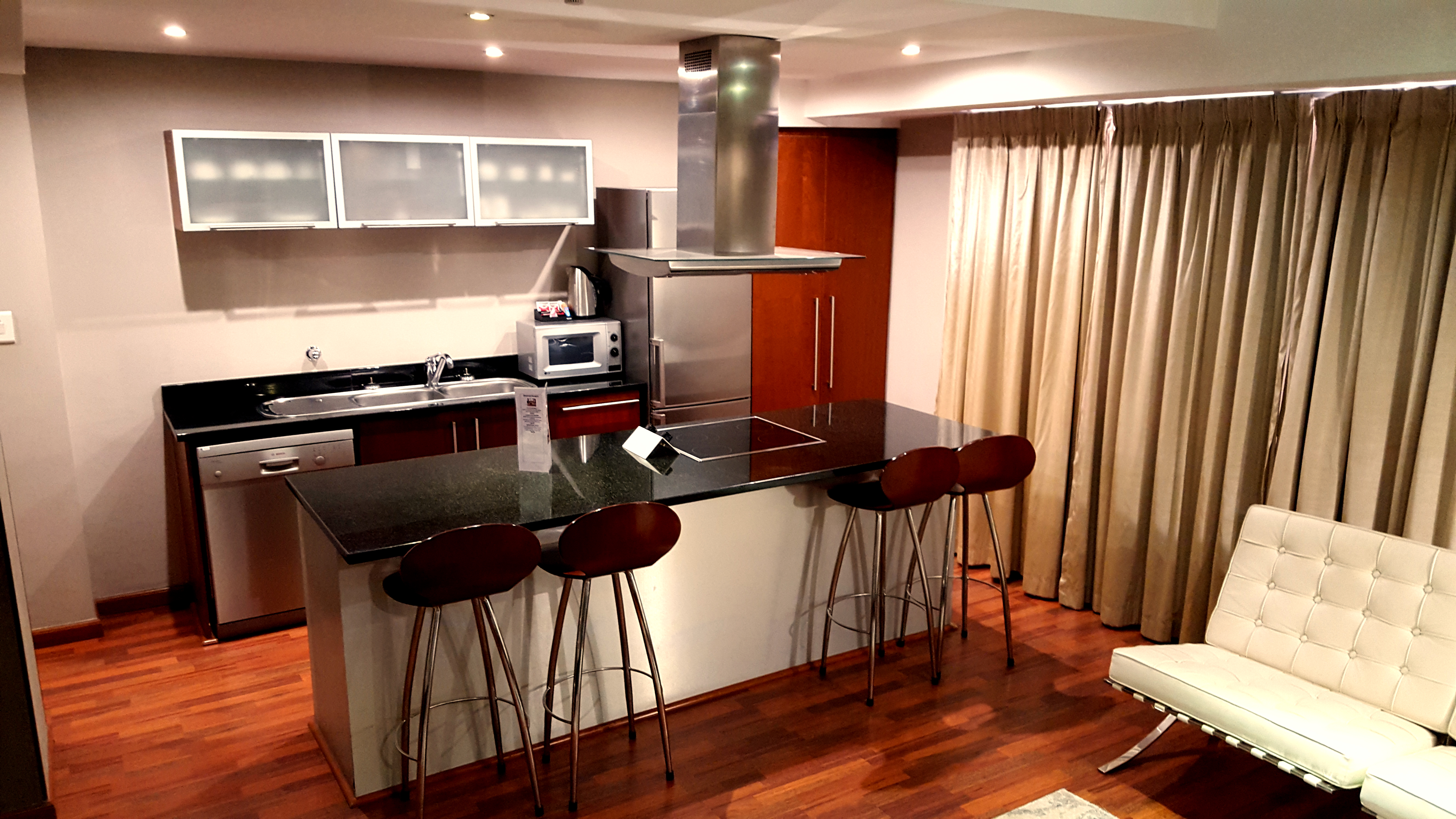 Circa Luxury Apartment Hotel