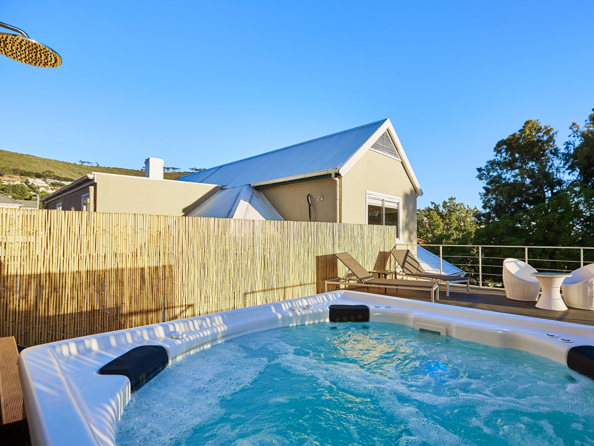 Cloudno9 Guesthouse