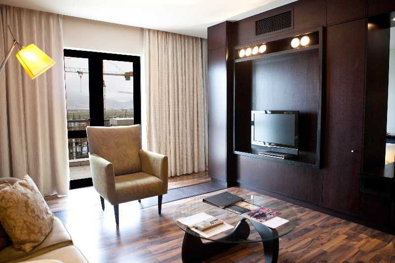 Colosseum Luxury Hotel