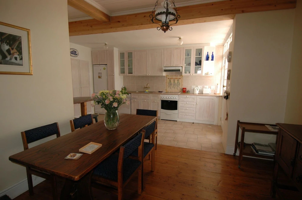 Cottons Cottage