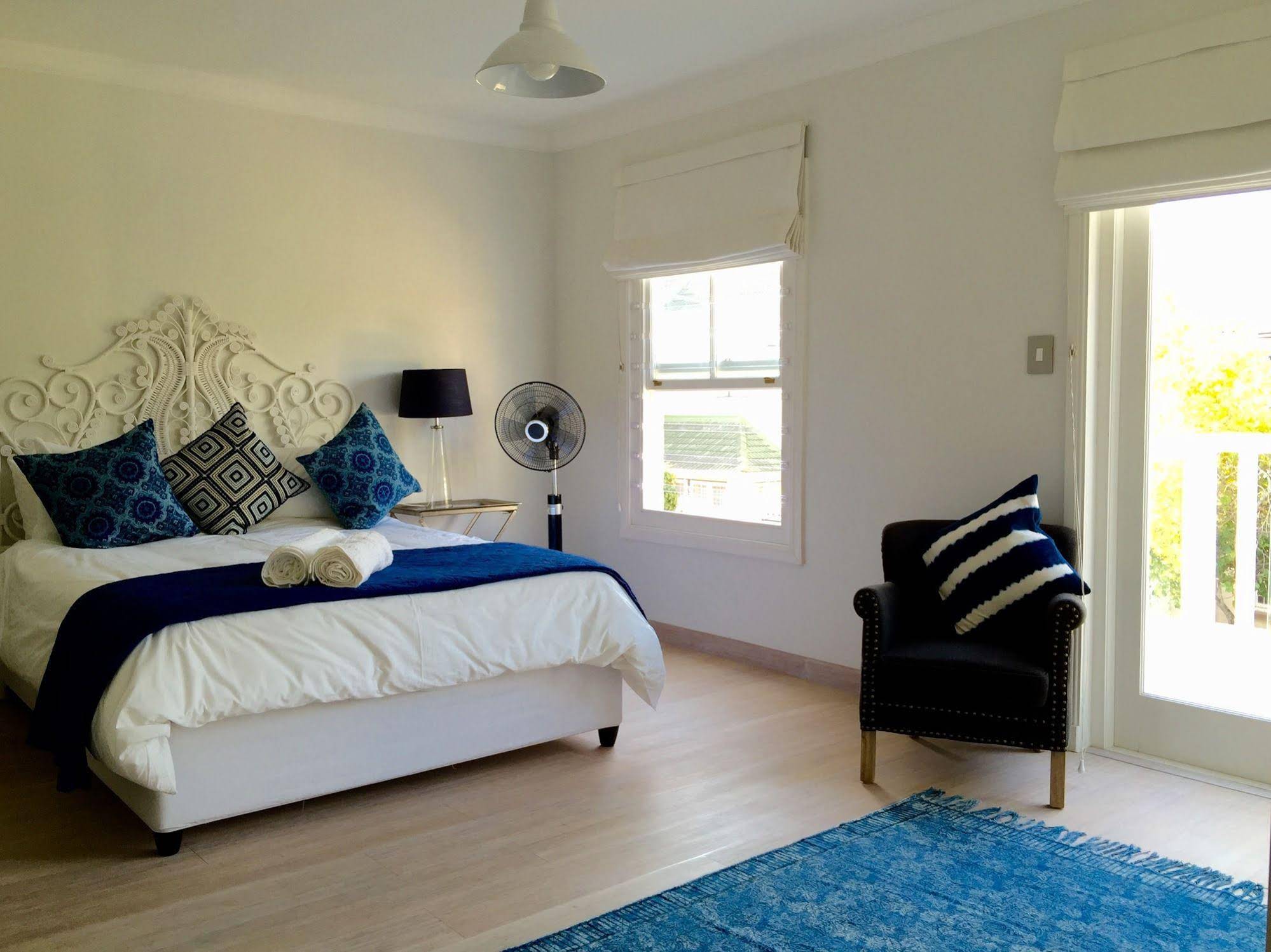 Cricklewood Place