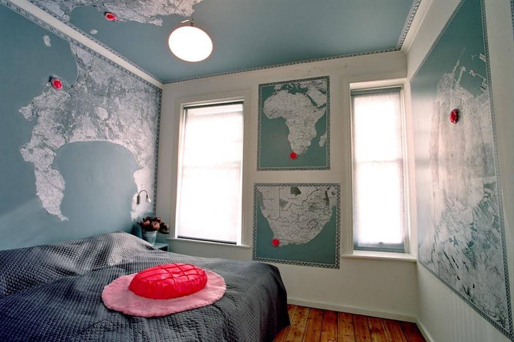 Daddy Long Legs Art-Hotel