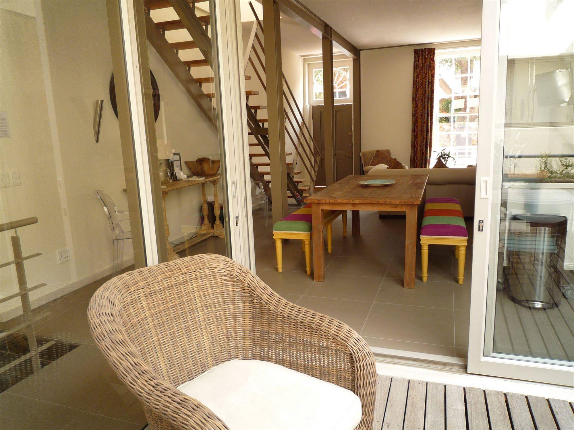 De Waterkant Cottages & Apartments