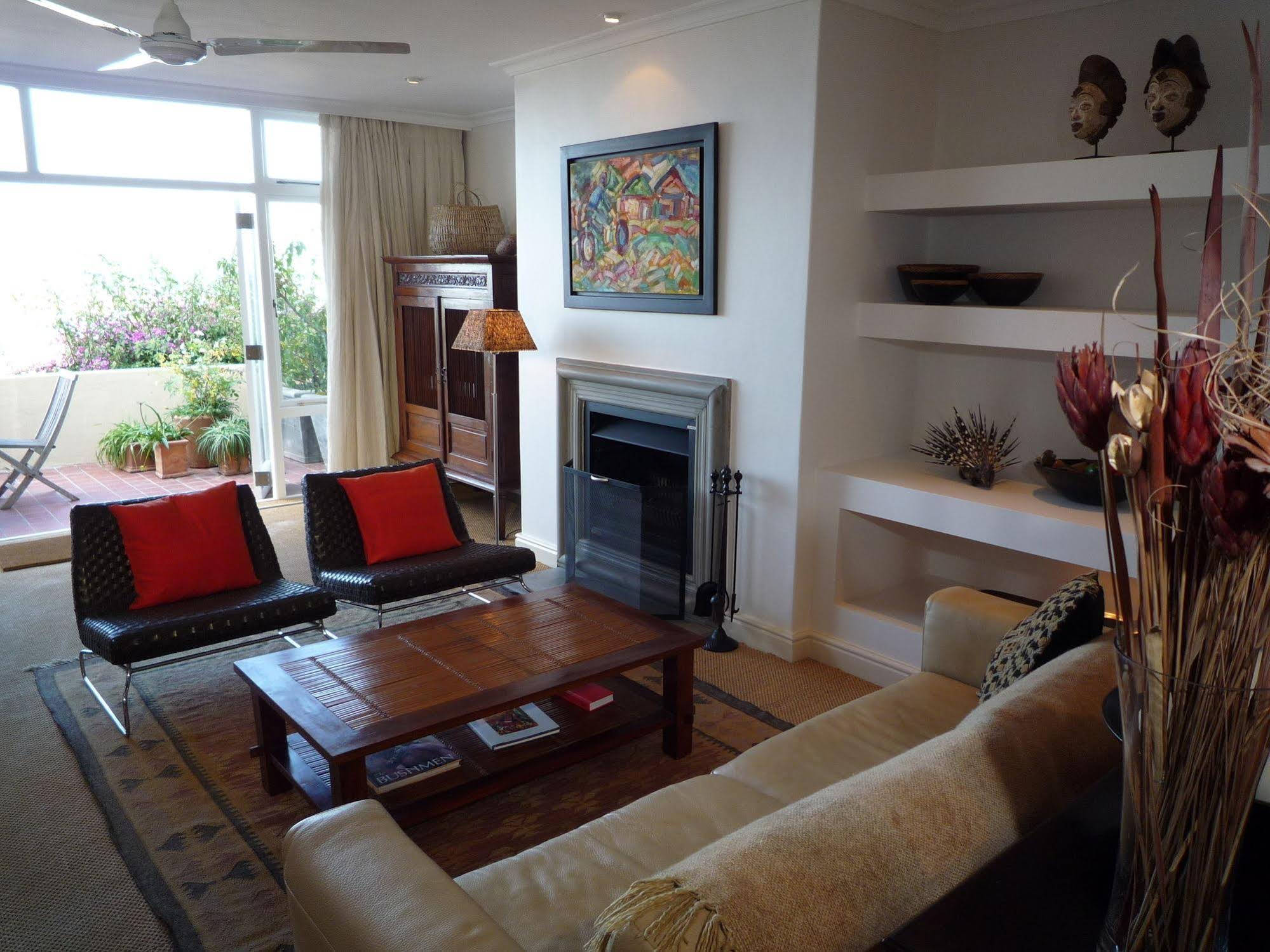 De Waterkant Cottages & Apartments