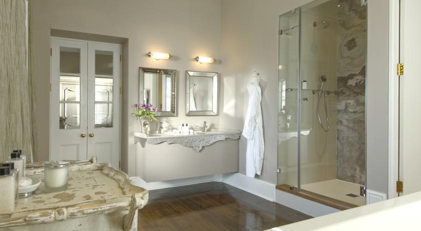 Dock House Boutique & Spa