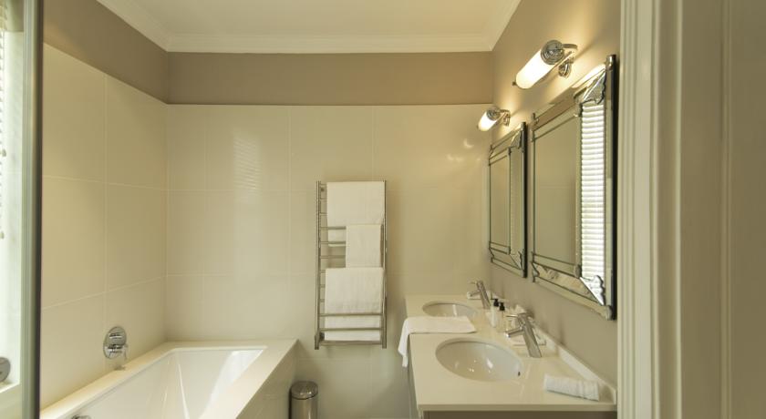 Dock House Boutique & Spa