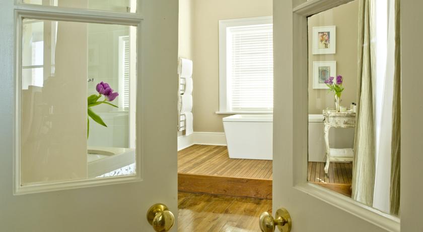 Dock House Boutique & Spa