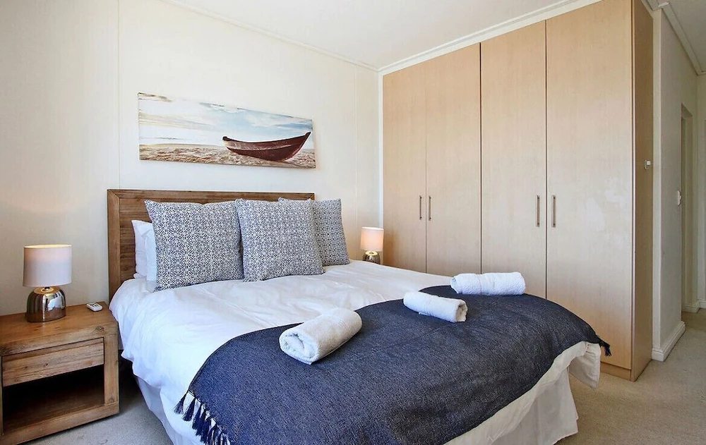Dockside Apartments