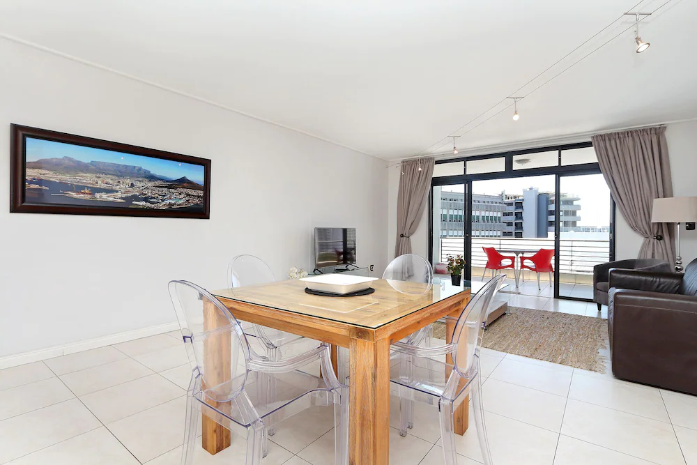 Dockside Apartments