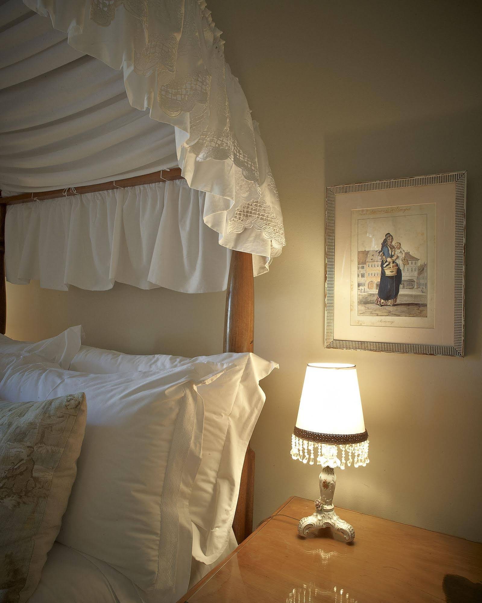 Dutch Manor Antique Hotel