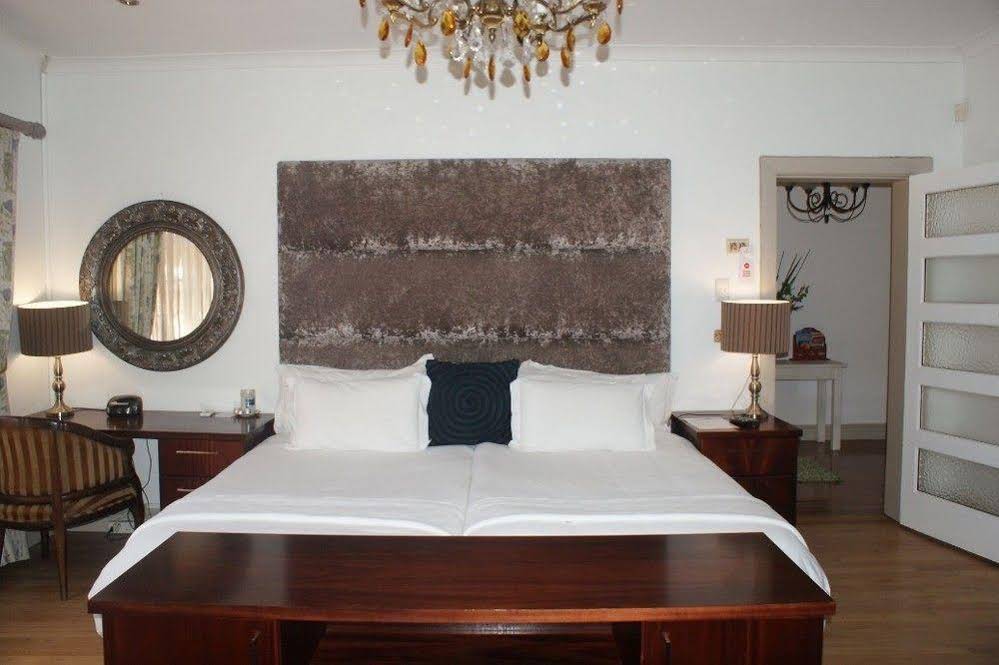 Forest Drive Lodge