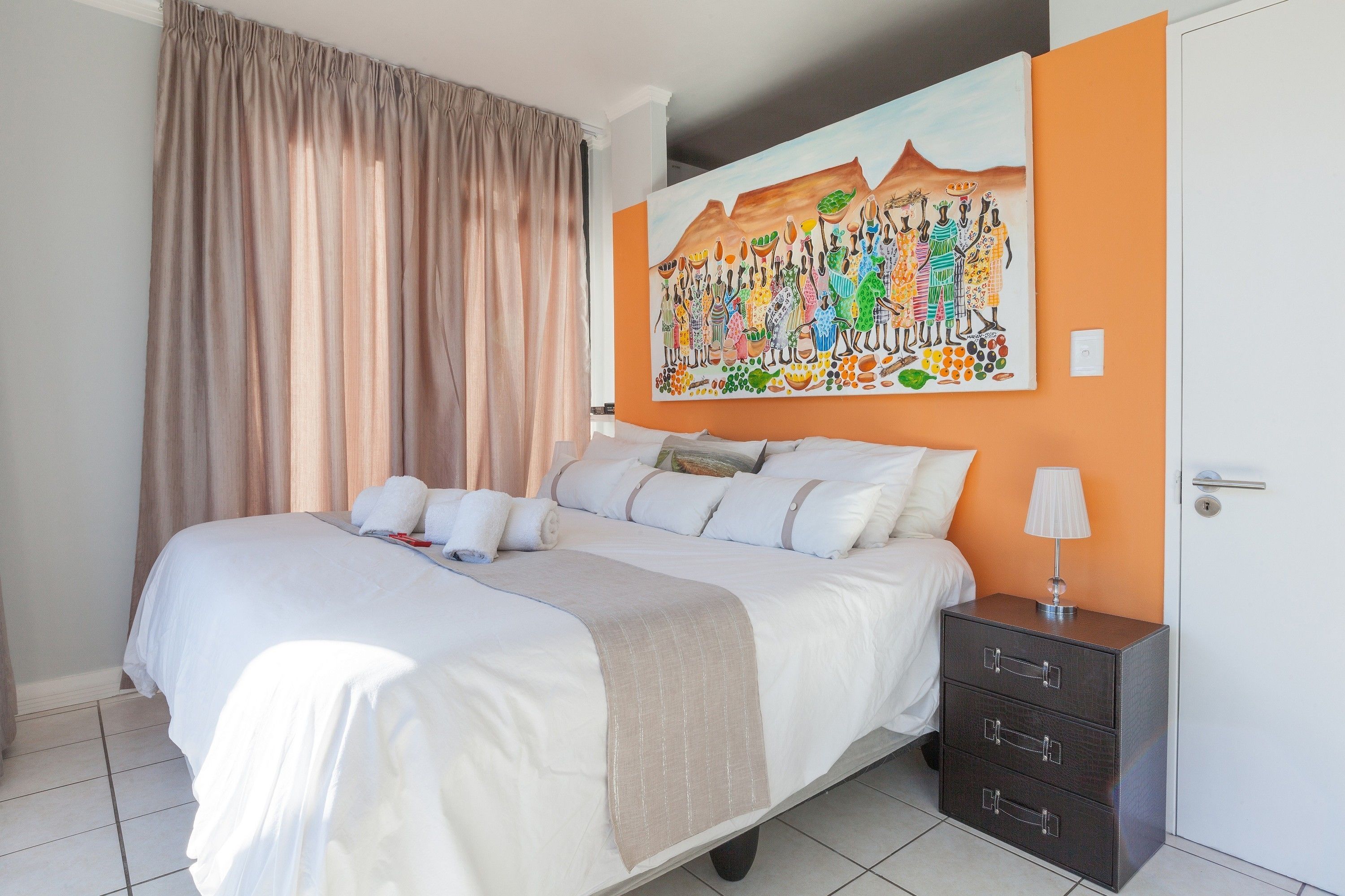 Four Seasons Apartments by CTHA