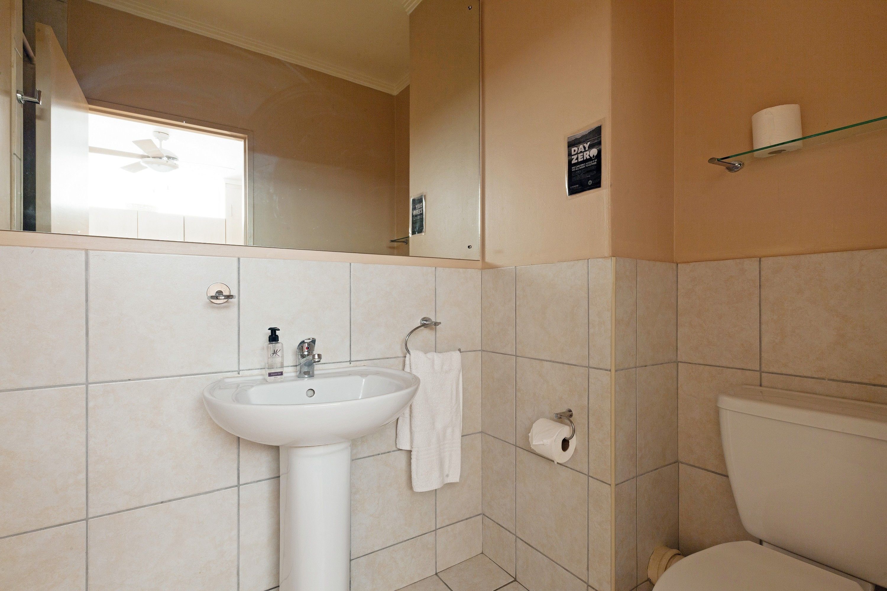 Four Seasons Apartments by CTHA