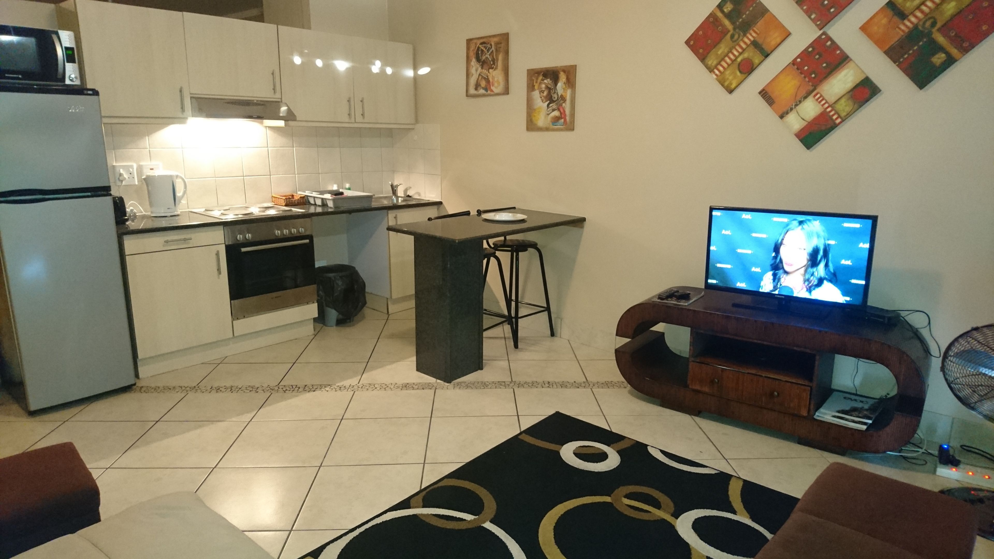 Four Seasons Apartments by CTHA