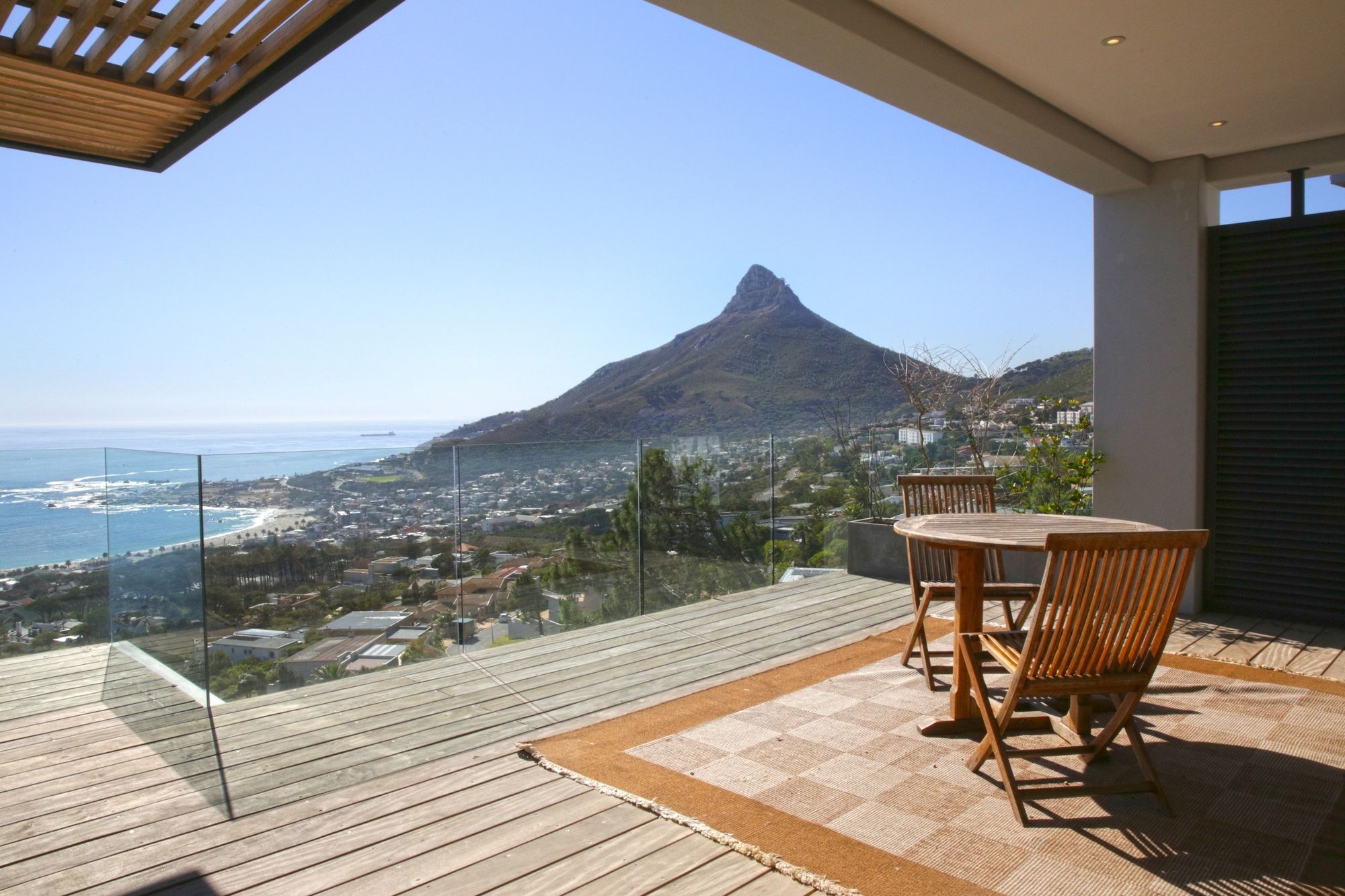 Halo Villa