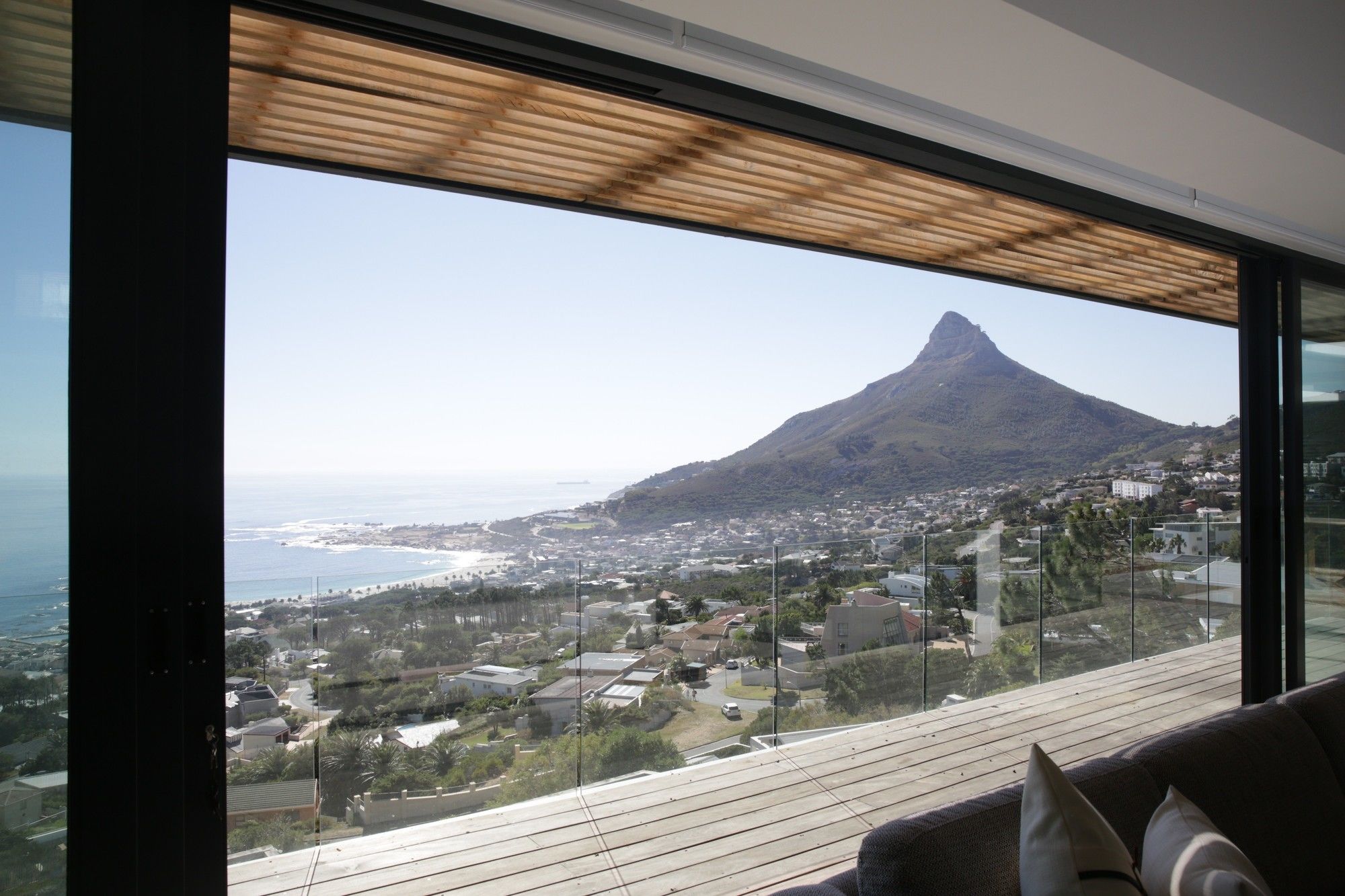 Halo Villa