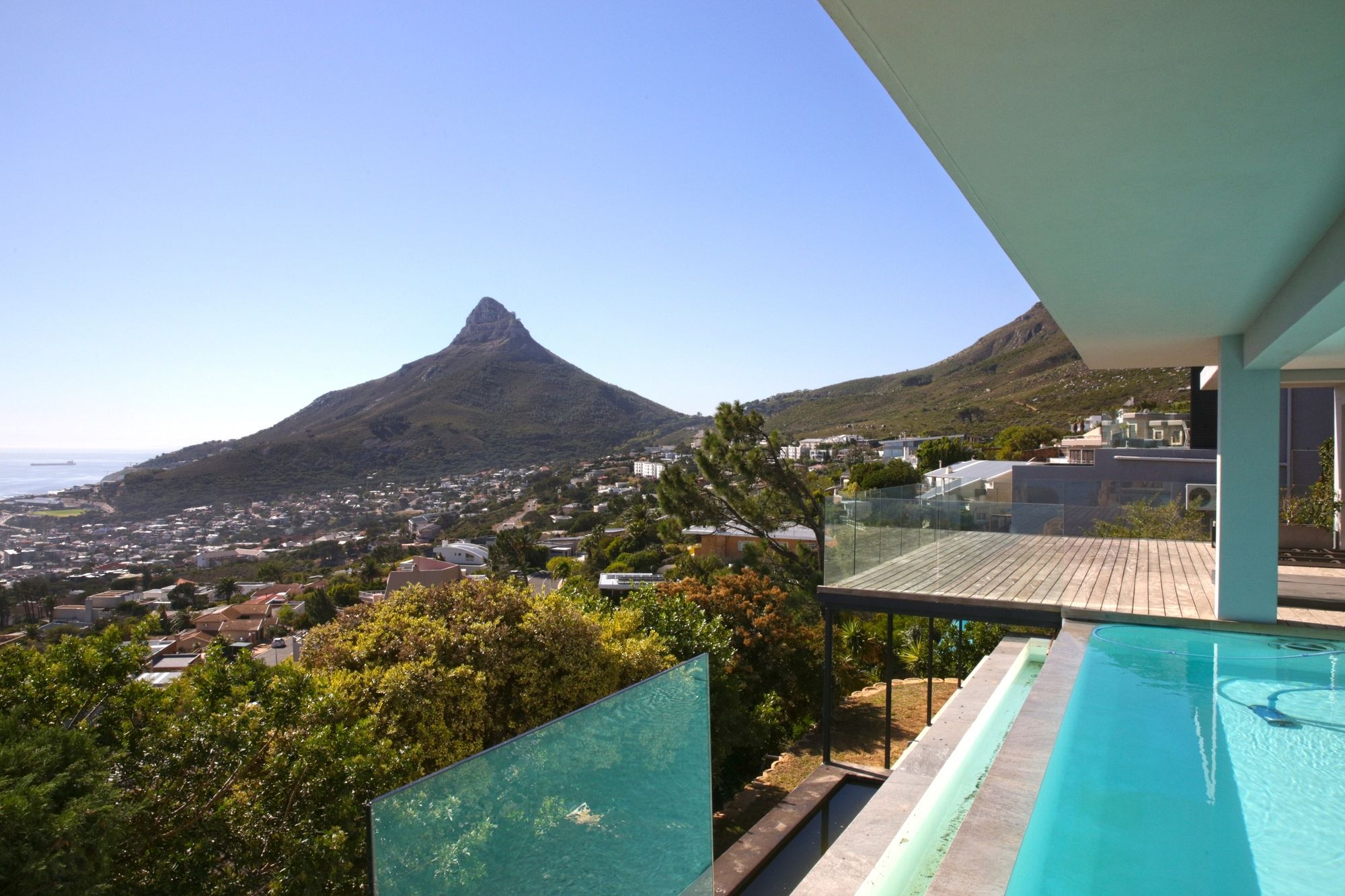 Halo Villa
