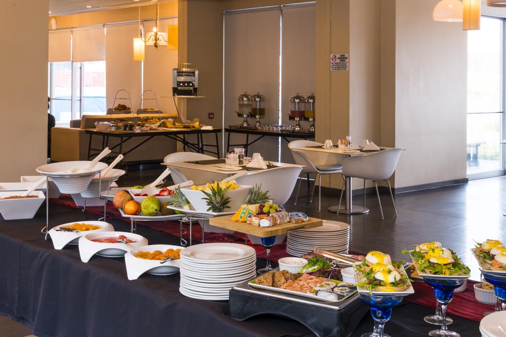 aha Harbour Bridge Hotel & Suites