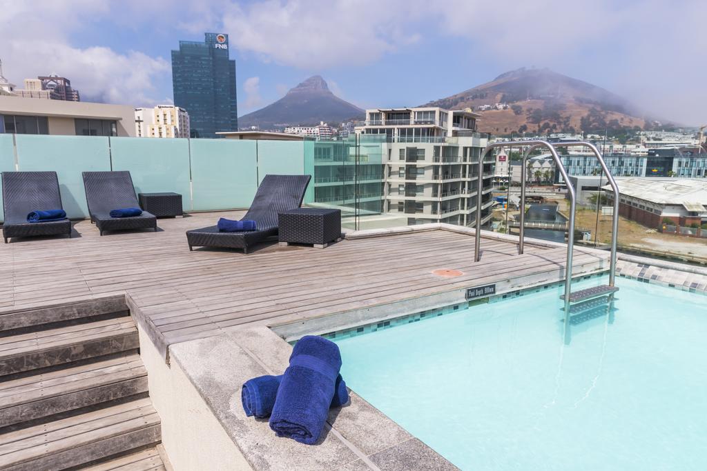 aha Harbour Bridge Hotel & Suites