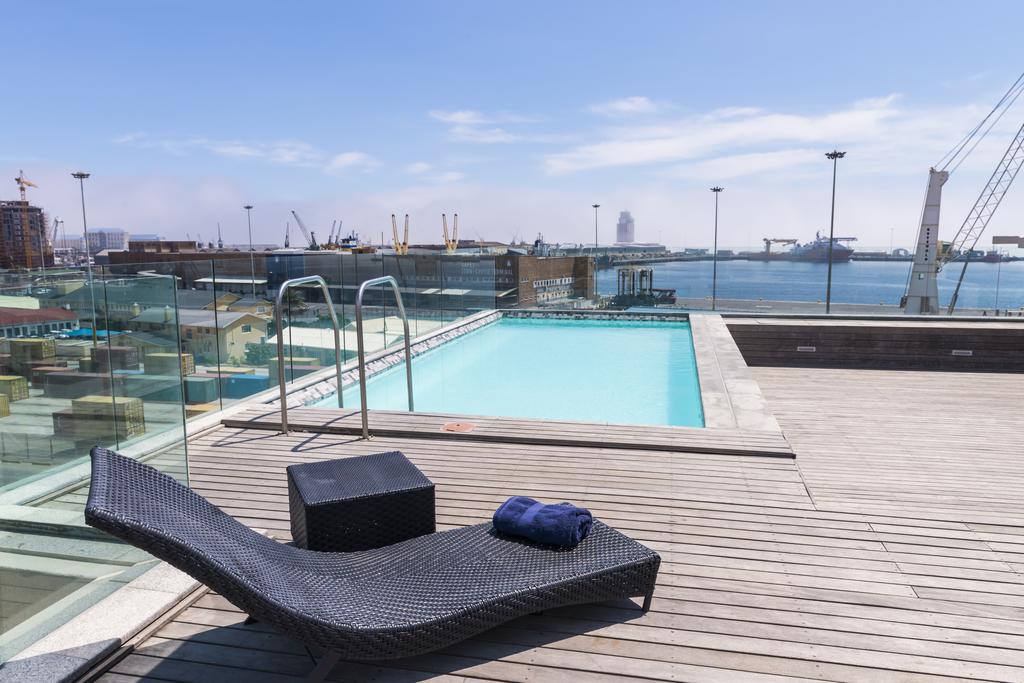 aha Harbour Bridge Hotel & Suites