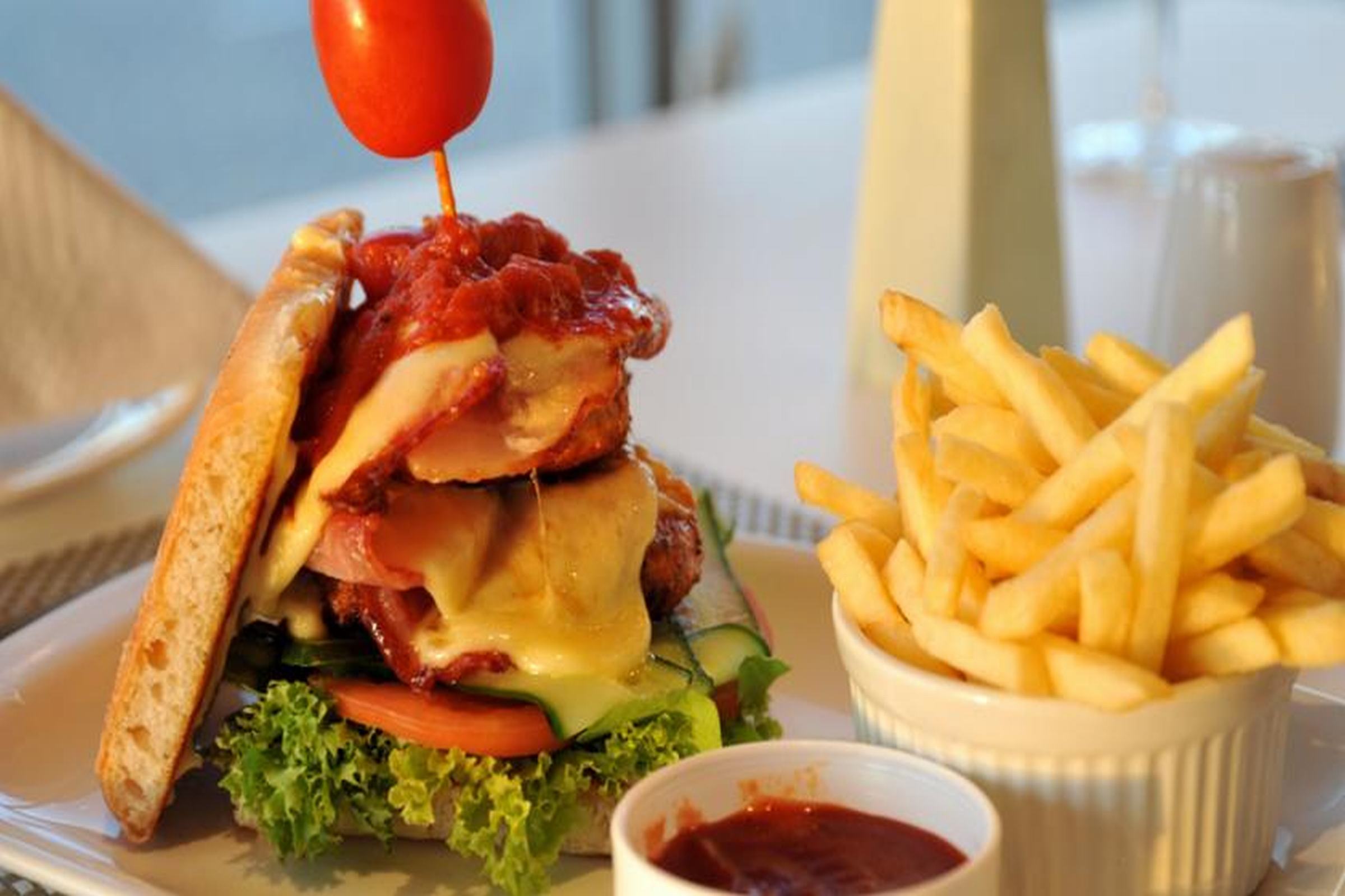 aha Harbour Bridge Hotel & Suites