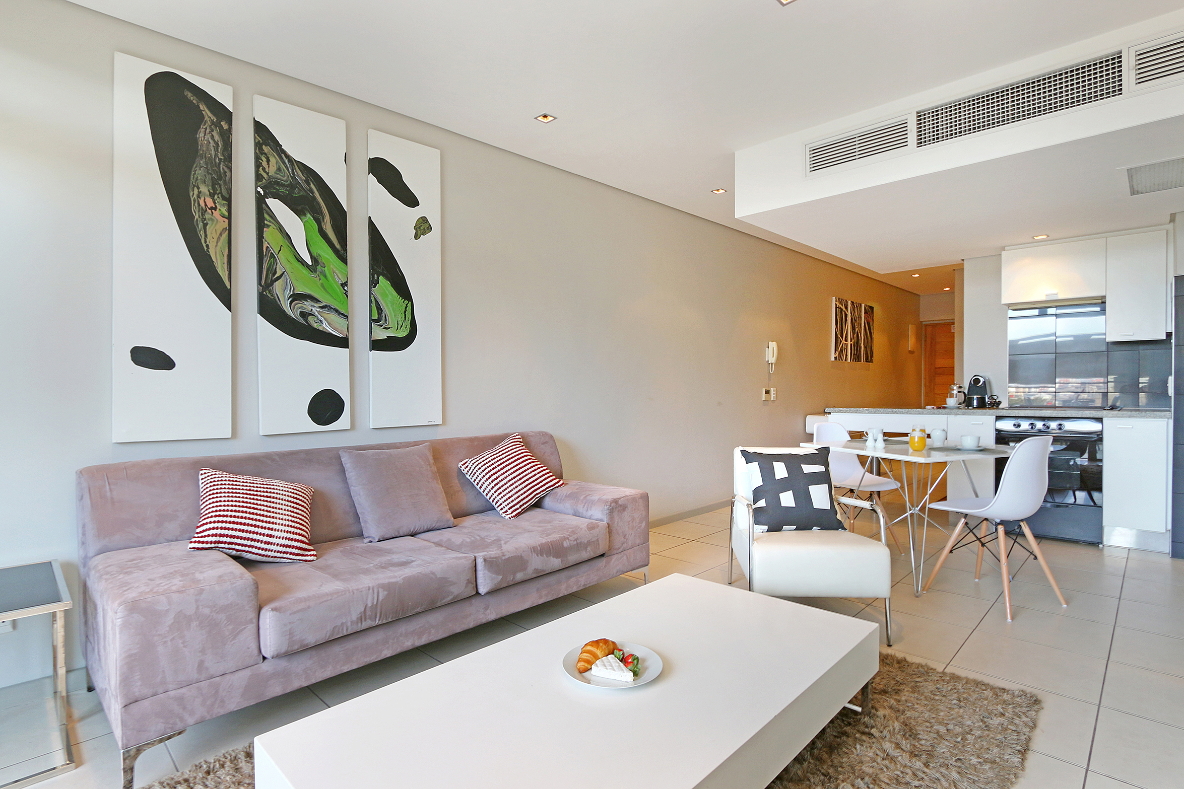 Harbour Edge by Totalstay