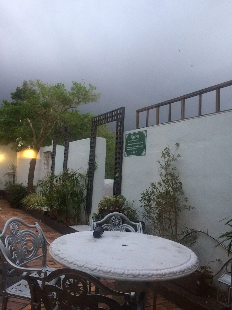 Harfield Guest Villa