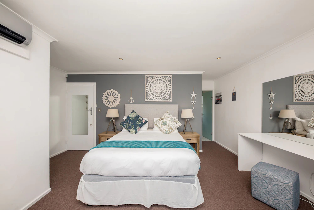 Indigo Bay - The Villa